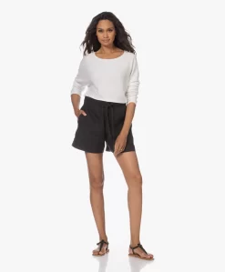 Vince Modal Longsleeve Met Vleermuismouwen - Off-White -Kleding Series Winkel 230622 a535b0d0 4745 491c 995d f32c8e3c5728 scaled