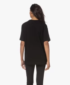 By Malene Birger Fayeh Biologisch Katoenen T-Shirt - Zwart -Kleding Series Winkel 230627 a18ba3fa 80ae 4a79 9300 cdfb602d65d5 scaled