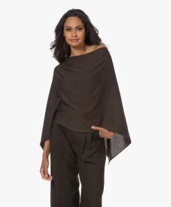Sibin/Linnebjerg Paris Merino Poncho - Bruin 23 Sibin/Linnebjerg Paris Merino Poncho - Bruin -Kleding Series Winkel 230627 ef90b22f 7987 4c3d b82c 3508b0055374 scaled