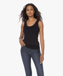 Majestic Filatures Soft Touch Jersey Tanktop - Marine -Kleding Series Winkel 230629 366d3d36 676b 4841 a24c 0399854a2d41 scaled