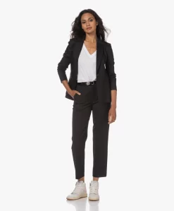 Drykorn Golders Katoenmix Blazer - Zwart 25 Drykorn Golders Katoenmix Blazer - Zwart -Kleding Series Winkel 230704 6bec18c2 0476 4367 b7d4 335d21447ae7 scaled