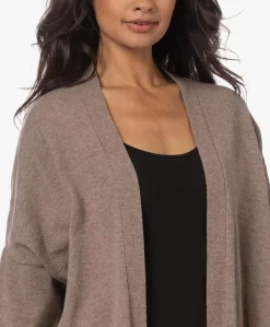 Sibin/Linnebjerg Simone Merino Lang Open Vest - Donker Zand -Kleding Series Winkel 230704 c5dcbae7 d44c 42aa a5ec dfeb9e6beae3 scaled