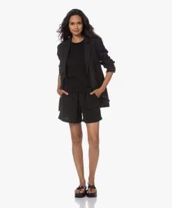 Closed Lola Oversized Scheerwolmix Blazer - Zwart -Kleding Series Winkel 230713 202d0187 6196 4f2c bb48 180eaa37e080 scaled