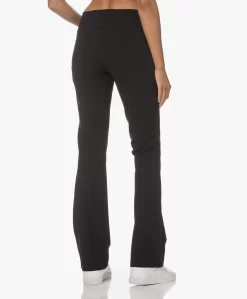 Japantky Zaya Flared Travel Jersey Broek - Zwart -Kleding Series Winkel 230713 b24b516d 9a00 4598 b492 62759bc47bee scaled