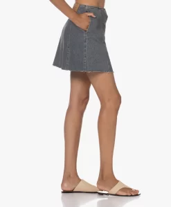 Pomandère Mini Denim Doorknooprok - Dirty Blue 22 Pomandère Mini Denim Doorknooprok - Dirty Blue -Kleding Series Winkel 230713 c8a29028 6b36 45cf a22e 8bcdf414aafc scaled