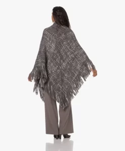 Manos Del Uruguay Merino Wolmix Poncho - Grijstinten/Ecru -Kleding Series Winkel 230718 31123b25 518d 414b beb3 20383ca277f2 scaled