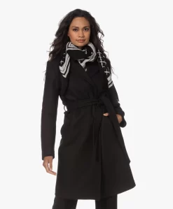 By Malene Birger Cornelis Wollen Print Sjaal - Zwart -Kleding Series Winkel 230718 5d94b344 2f7e 4c29 bf1e febb9b7d910c scaled