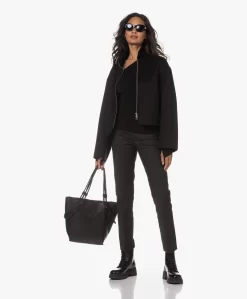 Anine Bing Luc Leren Combat Veterlaarzen - Zwart 14 Anine Bing Luc Leren Combat Veterlaarzen - Zwart -Kleding Series Winkel 230718 8187efd3 d767 4b7c 867f 98faf72fd734 scaled