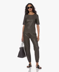 Ancient Greek Sandals Apteros Leren Slippers - Zwart -Kleding Series Winkel 230718 cb6a726a af19 4a2c 8a99 3339e8b5353f scaled