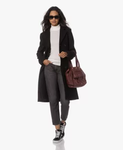 Vans Sk8-Hi High-Top Sneakers - Zwart/Wit -Kleding Series Winkel 230720 2ad39133 89a3 46b8 aac8 2e84ba1a78ed scaled