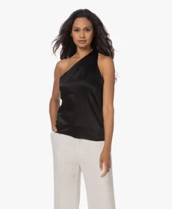 Filippa K Satijnen One-Shoulder Strikhals Top - Zwart -Kleding Series Winkel 230720 40384804 13bd 415e 84d9 d89101dcf2e4 scaled
