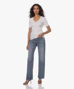 Hanro Cotton Seamless V-Hals T-Shirt - Wit -Kleding Series Winkel 230720 88ff4a38 abb2 4cfe a546 c41aee57b53e scaled