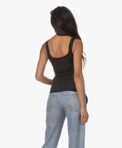 Rag & Bone The Essential Rib Scoop Tanktop - Zwart 16 Rag & Bone The Essential Rib Scoop Tanktop - Zwart -Kleding Series Winkel 230720 cad1c409 0b54 4e72 97e7 96c0282d04e8 scaled