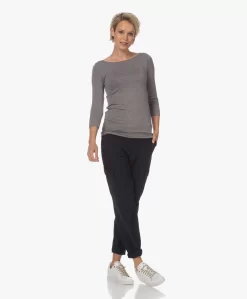 Majestic Filatures Adele T-Shirt Met Driekwart Mouwen - Grijs Mêlee 22 Majestic Filatures Adele T-Shirt Met Driekwart Mouwen - Grijs Mêlee -Kleding Series Winkel 230724 089c2ac8 96bf 482c 825f 3a3d2be81aca scaled