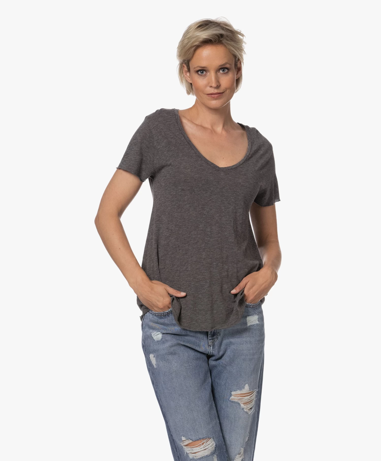 American Vintage Jacksonville V-Hals T-Shirt - Charcoal Melange 1 American Vintage Jacksonville V-Hals T-Shirt - Charcoal Melange