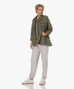 Zadig & Voltaire Kemi Canvas Geborduurd Cargo Jack - Pickle -Kleding Series Winkel 230724 4a691d7c edaf 4f7e 9c75 900c620b37b9 scaled