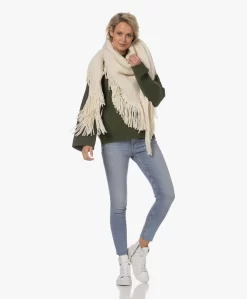 Manos Del Uruguay Merino Wolmix Poncho - Ecru -Kleding Series Winkel 230724 4f08d161 d40b 42f4 a462 c531bbf73b4e scaled