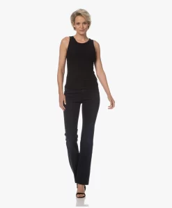 Drykorn Far Bootcut Stretch Jeans - Donkerblauw -Kleding Series Winkel 230724 dbffe4f2 2d9a 4685 9d3e 1c8b1c10010f scaled