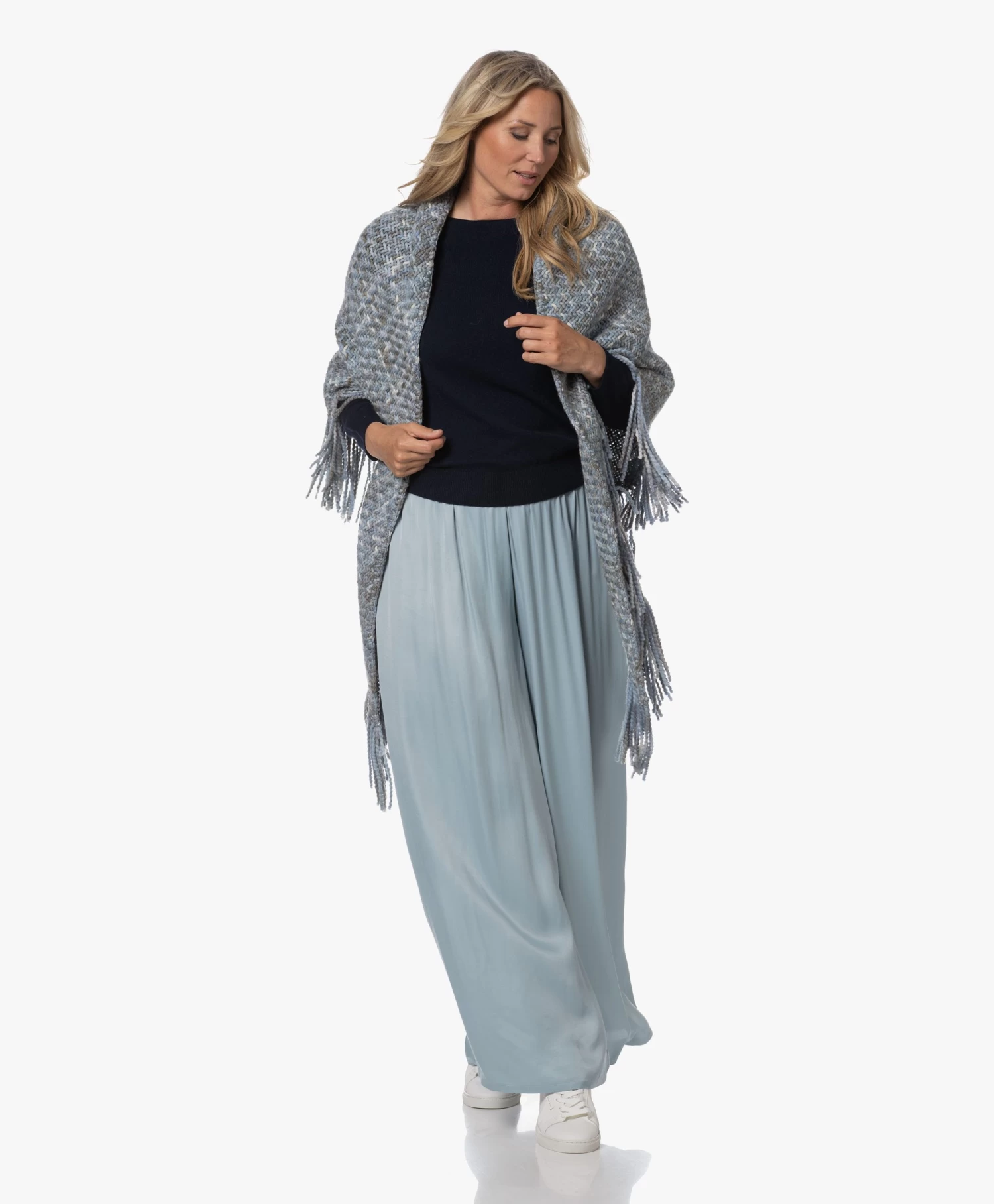 Manos Del Uruguay Merino Wolmix Poncho - Blauw/Grijs 12 Manos Del Uruguay Merino Wolmix Poncho - Blauw/Grijs - Afbeelding 12