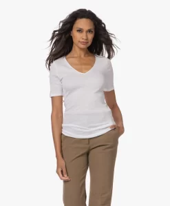 Hanro Cotton Seamless V-Hals T-Shirt - Wit -Kleding Series Winkel 230727 0ad49536 98e0 4f66 998d 2123760424bc scaled
