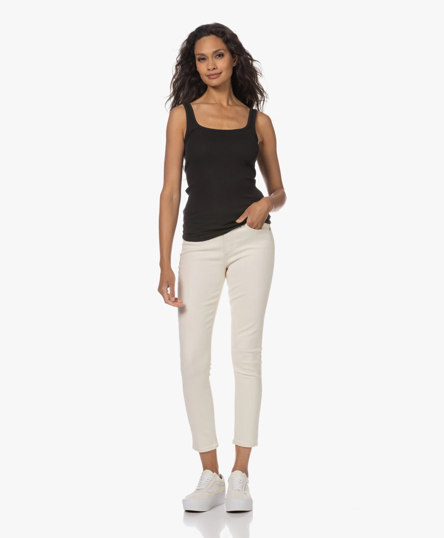 Rag & Bone The Essential Rib Scoop Tanktop - Zwart 10 Rag & Bone The Essential Rib Scoop Tanktop - Zwart - Afbeelding 10