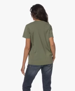 Denham Ramona Katoenen V-Hals T-Shirt - Four Leaf Clover -Kleding Series Winkel 230727 5d61bb7f 073c 4492 a664 b1fe260d827b scaled