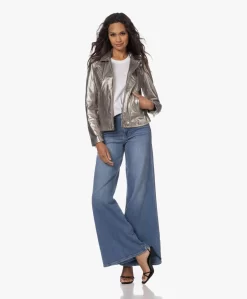 Iro Newhan Metallic Lamsleren Jack - Golden Brown -Kleding Series Winkel 230727 5fce985f aca7 41f6 aef3 a9852b7b35e8 scaled