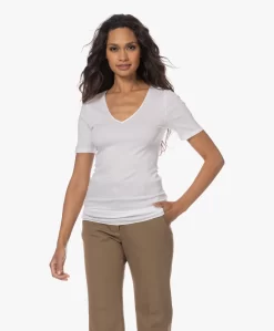 Hanro Cotton Seamless V-Hals T-Shirt - Wit -Kleding Series Winkel 230727 8cfe63f2 f848 468e a401 fead9ad0362e scaled