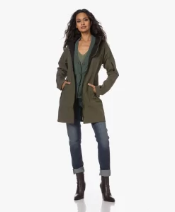 Ilse Jacobsen Rain37 Softshell Regenjas - Army -Kleding Series Winkel 230727 fd3238a5 ba1d 4f41 acab fe342b9cacd1 scaled