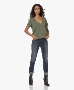 Denham Ramona Katoenen V-Hals T-Shirt - Four Leaf Clover -Kleding Series Winkel 230727 fd714c8e ec65 4bc2 8820 74d21efb8cc3 scaled