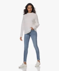 Denham Needle Free Move Stretch Skinny Jeans - Middenblauw -Kleding Series Winkel 230801 374c4c6e 05ba 49c4 bbfa bd5cd38a1042 scaled