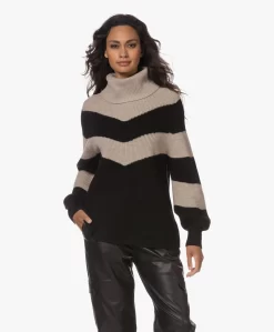 Repeat Intarsia Merino Coltrui - Zwart/Stone