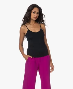 Majestic Filatures Superwashed V-Hals Spaghettitop - Marine -Kleding Series Winkel 230801 beeb11c6 5230 4717 b949 df1b4d2d18a7 scaled