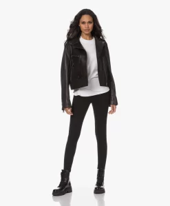 Anine Bing Luc Leren Combat Veterlaarzen - Zwart 17 Anine Bing Luc Leren Combat Veterlaarzen - Zwart -Kleding Series Winkel 230802 0b649ea0 8f5b 43fc b65c 1e696759b402 scaled