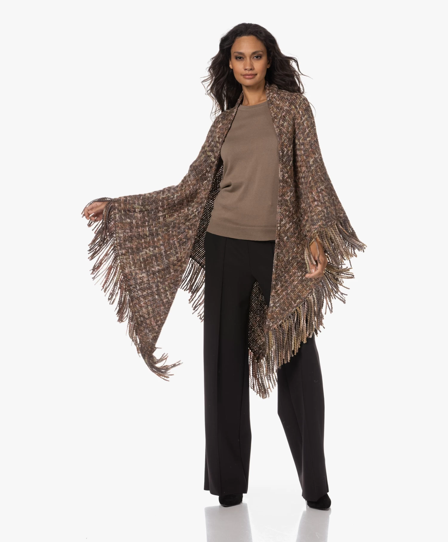 Manos Del Uruguay Merino Wolmix Poncho - Roze/Bruin/Grijs 8 Manos Del Uruguay Merino Wolmix Poncho - Roze/Bruin/Grijs - Afbeelding 8