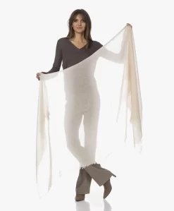 No Man'S Land Crinkle Tencel-Wolmix Sjaal - Champagne 4 No Man'S Land Crinkle Tencel-Wolmix Sjaal - Champagne -Kleding Series Winkel 230803 b047a699 55c3 40f0 863b 6b22f07bf803 scaled