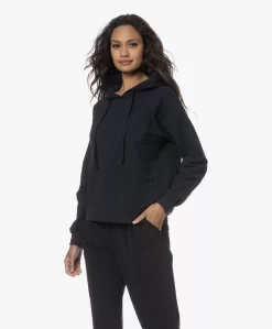 Neeve The Penelope Bio Katoenen Capuchontrui - Navy -Kleding Series Winkel 230808 2a759bf6 a91b 44cb 98b0 383d095cbdf3 scaled