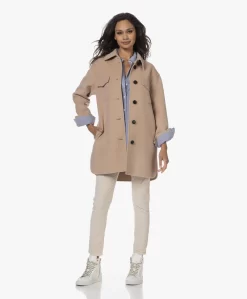 Repeat Wolmix Shacket - Light Camel -Kleding Series Winkel 230808 61ca31de 6da7 470e 85bb 1934ca322ae4 scaled