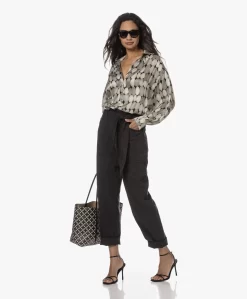 Alias Mae Mia Satijnen Sandalen Met Hak - Zwart -Kleding Series Winkel 230808 90d99a2a 7f9b 48de 8569 0e7cd15d7a1a scaled