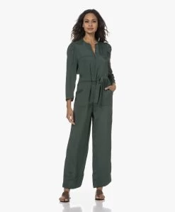 By-Bar Vida Seersucker Satijnen Jumpsuit - Pine Forest -Kleding Series Winkel 230808 9765cf12 044a 4a47 9663 8a27f2b19b0d