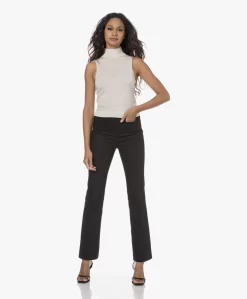 Drykorn Loti Naadloze Wollen Coltop - Off-White -Kleding Series Winkel 230808 b5fdb717 4e69 4979 a597 526390102e97 scaled