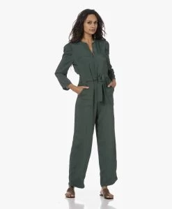By-Bar Vida Seersucker Satijnen Jumpsuit - Pine Forest -Kleding Series Winkel 230808 e1083d06 7bdb 457c bccf 15900f3d74ca