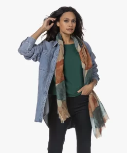 Lasalle Wol-Zijde Print Sjaal - Blauw -Kleding Series Winkel 230809 68b3f308 4750 4041 b0b4 488dc5886652 scaled