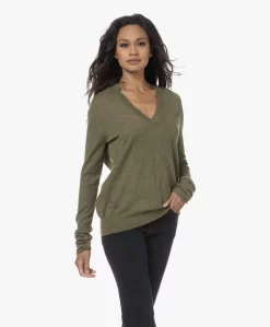 Zadig & Voltaire River Cashmere Trui - Dark Olive -Kleding Series Winkel 230810 4f57dfc2 fc60 441d 80f9 6268c967ff17 scaled