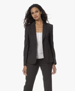 Filippa K Sasha Cool Wool Blazer - Antraciet Mêlee 23 Filippa K Sasha Cool Wool Blazer - Antraciet Mêlee -Kleding Series Winkel 230810 6e41d4d6 e0a6 420c b292 1cbfd9e2f174 scaled