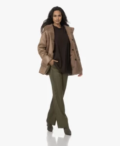 Repeat Reversible Faux Lammy Jas - Camel 18 Repeat Reversible Faux Lammy Jas - Camel -Kleding Series Winkel 230810 e5754e1d 7a73 4bb2 9094 f4892da4aec6 scaled