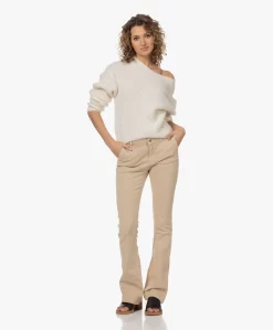 American Vintage East Alpacamix Rib Trui - Mother Of Pearl Melange 17 American Vintage East Alpacamix Rib Trui - Mother Of Pearl Melange -Kleding Series Winkel 231603 bbb6b5f3 1db8 4957 9ec8 c26c20faa9a8 scaled