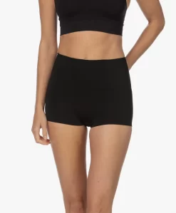 Spanx® Ecocare Everyday Shaping Boyshort - Zwart -Kleding Series Winkel 2a93c5b5 269e 404e a7db 5db37d452ce5 96 scaled