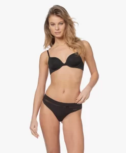 Calvin Klein Microfiber En Kanten String - Zwart -Kleding Series Winkel 365a1fe4 aa6d 4c8d bde8 214e11da1347 109 scaled