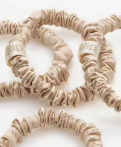 Slip™ 4-Pack Skinnies Zijden Scrunchies - Blonde -Kleding Series Winkel 3eb780f8 4dfe 4879 b0c8 435de830221a 01 scaled